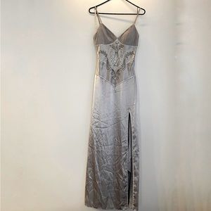 Grey Vintage Sue Wong Silk Beaded Formal Dress / Evening Gown size 6